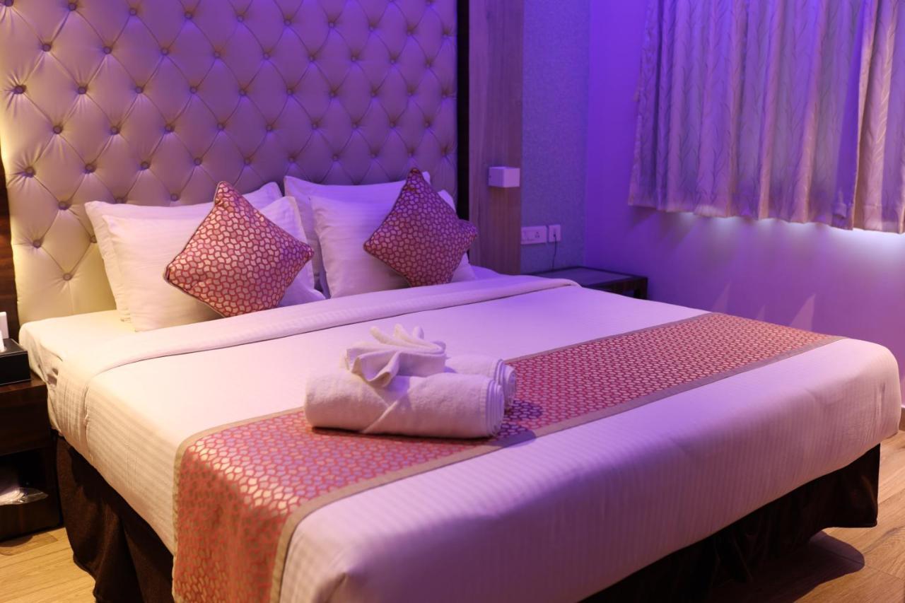 Npg Hotel Bangalore Just 10 Mins Drive From The Kempegowda International Airport Kültér fotó