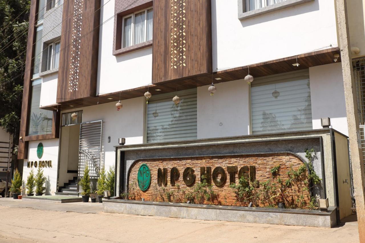 Npg Hotel Bangalore Just 10 Mins Drive From The Kempegowda International Airport Kültér fotó