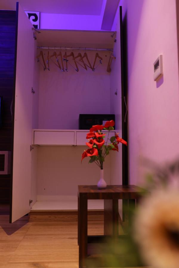 Npg Hotel Bangalore Just 10 Mins Drive From The Kempegowda International Airport Kültér fotó