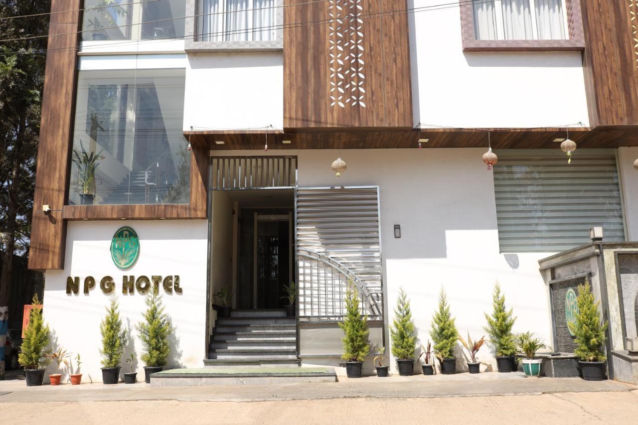 Npg Hotel Bangalore Just 10 Mins Drive From The Kempegowda International Airport Kültér fotó